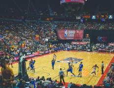 加拿大队不断突破！，哈登连续二十场比赛得分超过败北再创辉煌时刻